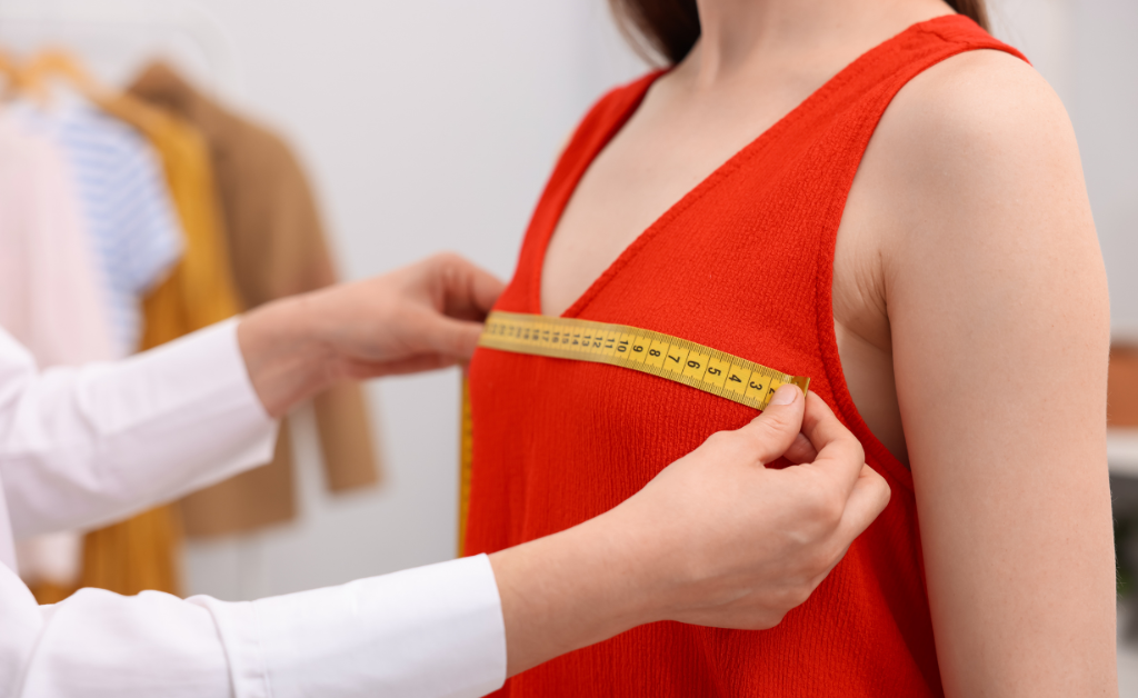 measuring chest size